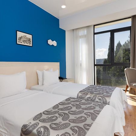 Iveria Inn Hotel Tbilisi Phòng bức ảnh