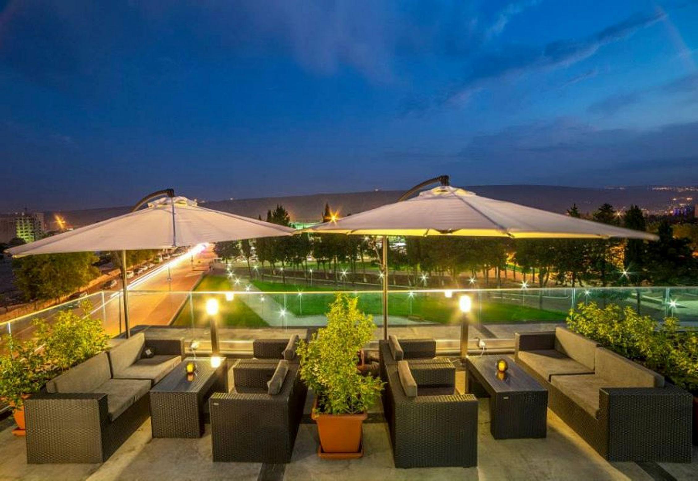 Iveria Inn Hotel Tbilisi Ngoại thất bức ảnh