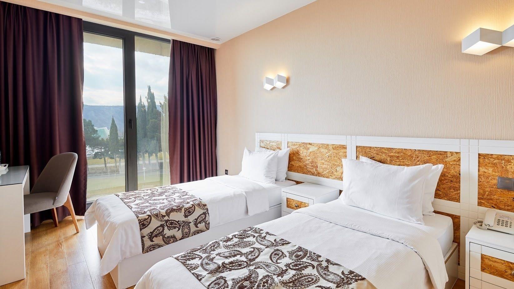 Iveria Inn Hotel Tbilisi Ngoại thất bức ảnh