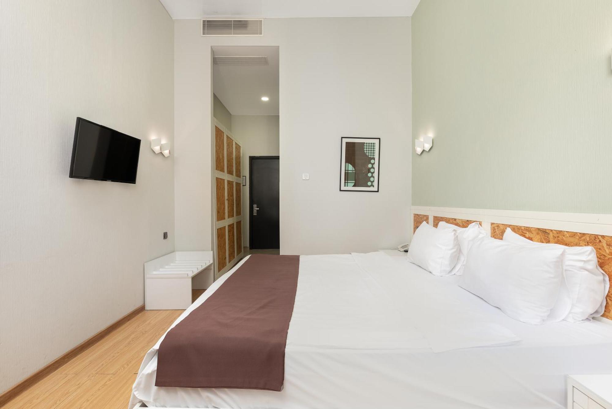 Iveria Inn Hotel Tbilisi Ngoại thất bức ảnh
