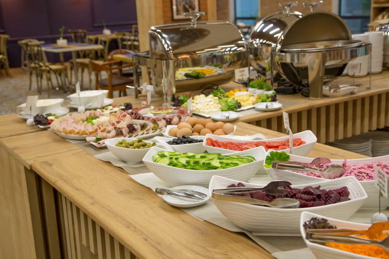 Iveria Inn Hotel Tbilisi Ngoại thất bức ảnh